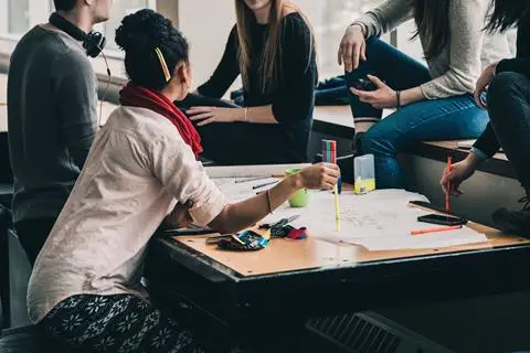 Come Diplomarsi alle Scuole Serali vicino a Atri